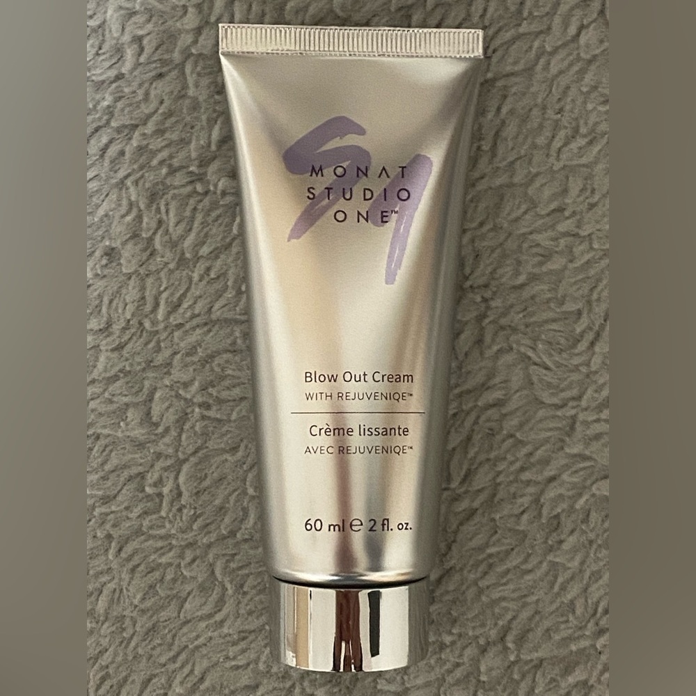 MONAT Travel Blow Out Cream 2oz